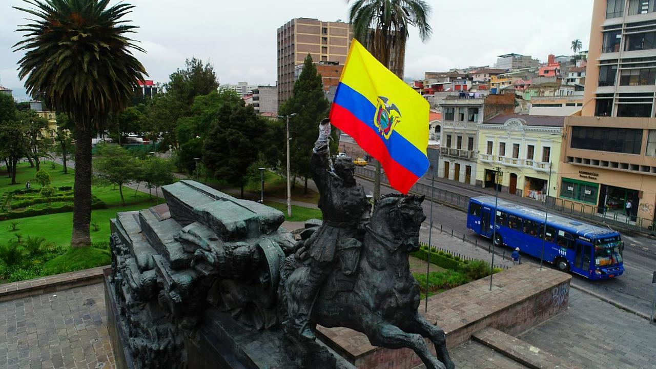 Olympus Plaza Hotel Quito Kültér fotó