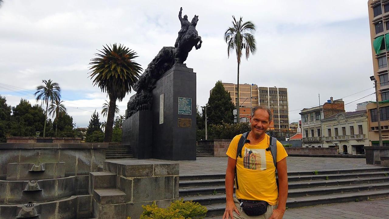 Olympus Plaza Hotel Quito Kültér fotó
